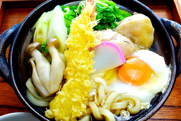 鍋焼きうどん